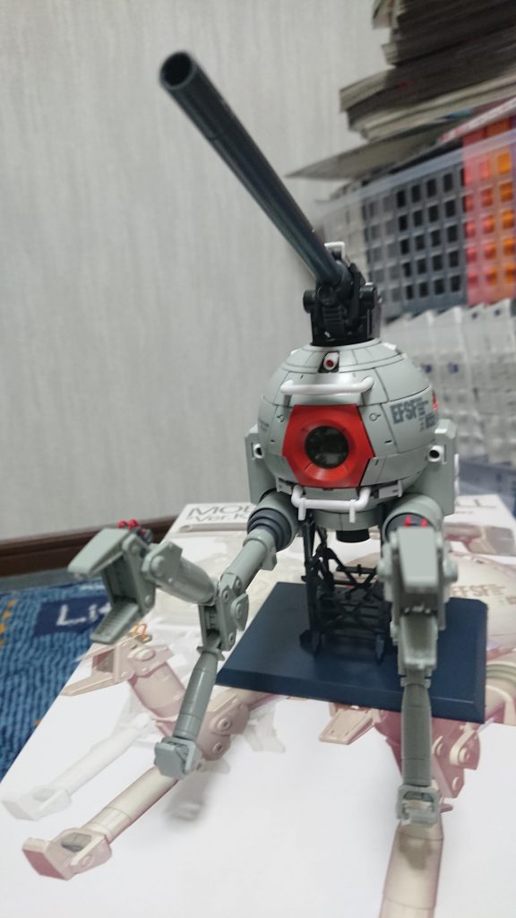 一年戦争で連邦が勝利できたのはボールのおかげ。かつて富士急ハイランドにもオブジェがあったことで有名。