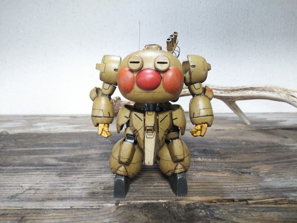 オールファレホでの筆塗りですが、黄色とオレンジが発色してくれなくて大変でしたw