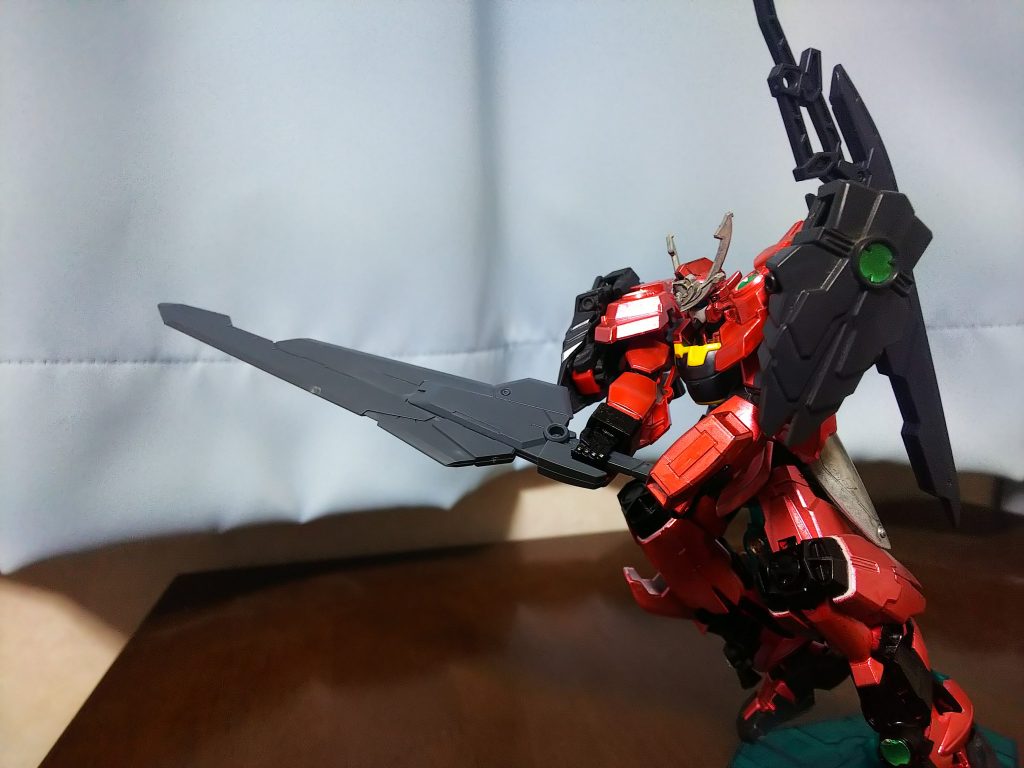 大型両手剣~龍殺し~ドラゴンバスター
ジーエンアルトロン『二頭龍』を狩るための大型剣。