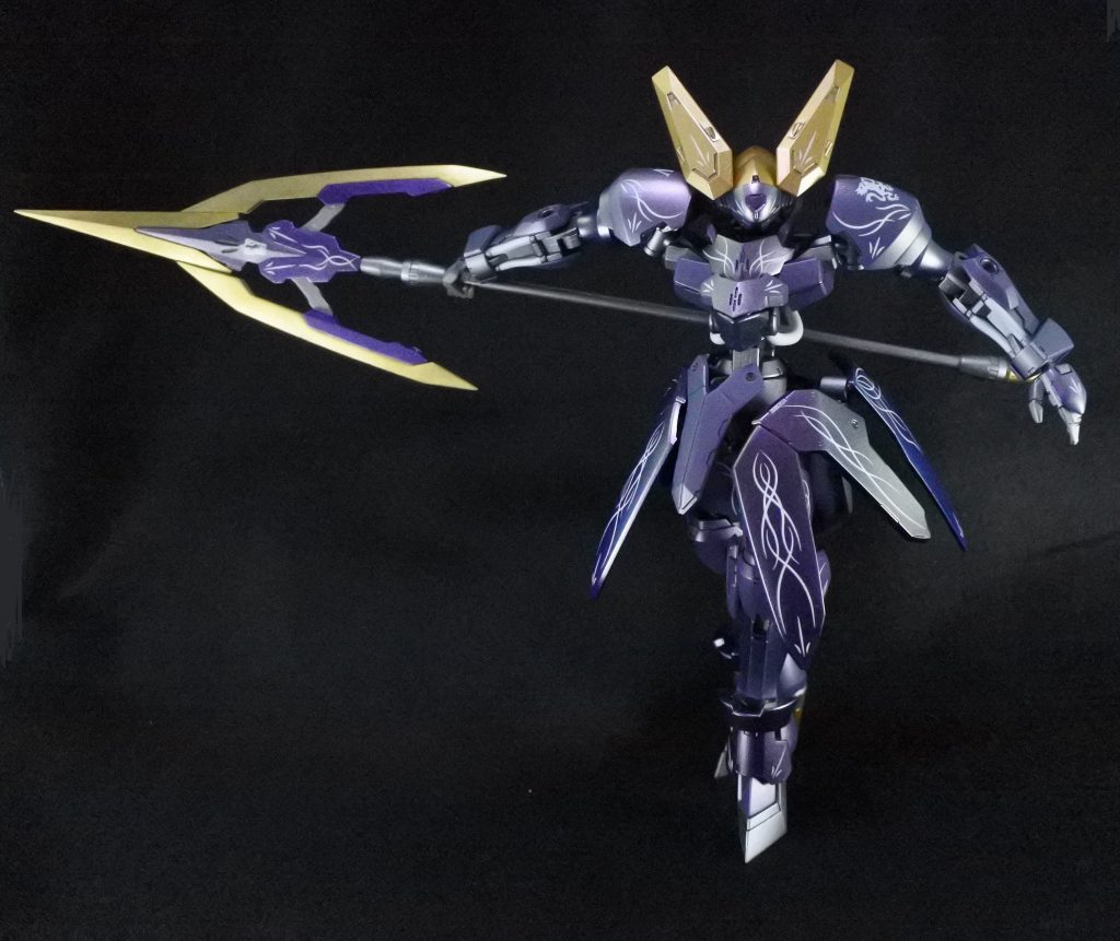 武装③ 対MA兵装「ミストルティン」
ゲルヒルデの全高を上回る巨槍。
防御を捨て、超硬金属の切れ味と全質量を乗せた突貫によりナノラミネートアーマーを貫く。
対モビルアーマー用決戦兵装。