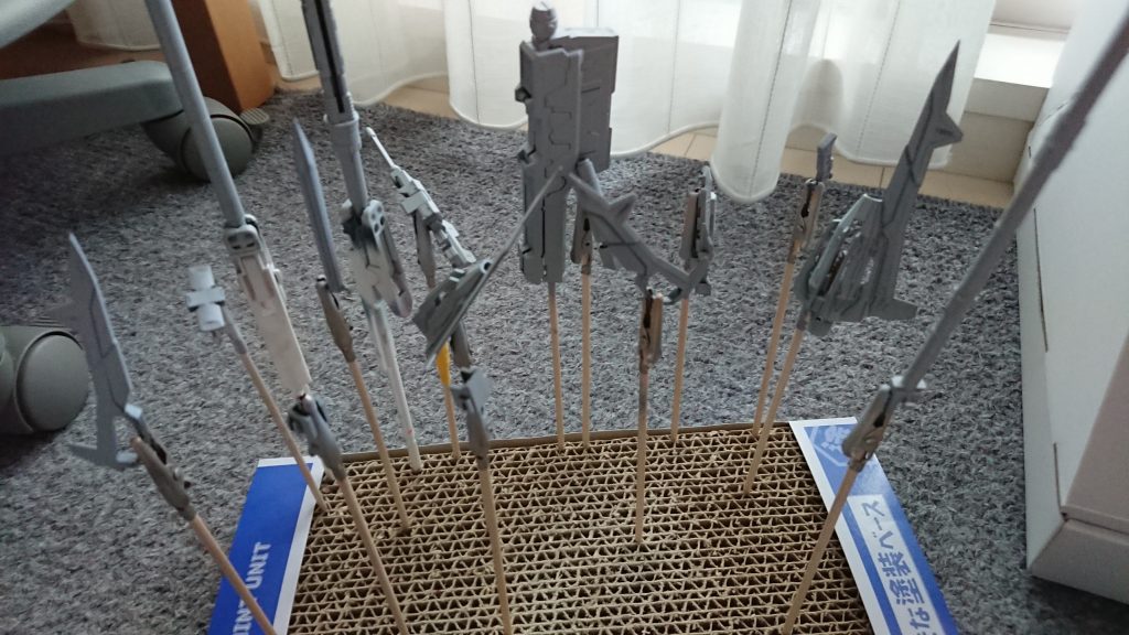 あとは本体と武器を塗装して完成です。