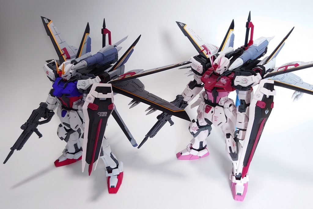 成型色つや消しと並べて。