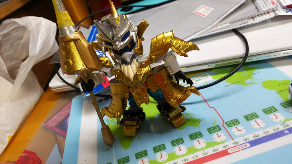 取り敢えずラフゴールドで塗装
これだけだと黄金聖闘士