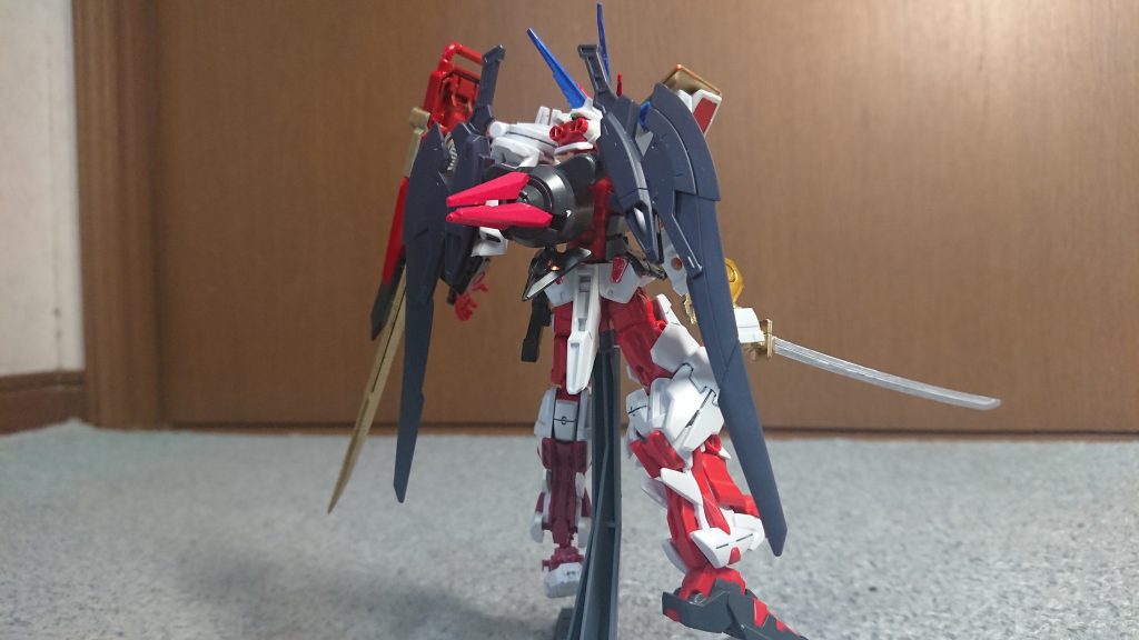 ダークマターブースターにマーズフォーウエポンズのスラッシュブレイドを引っ付けただけですが()