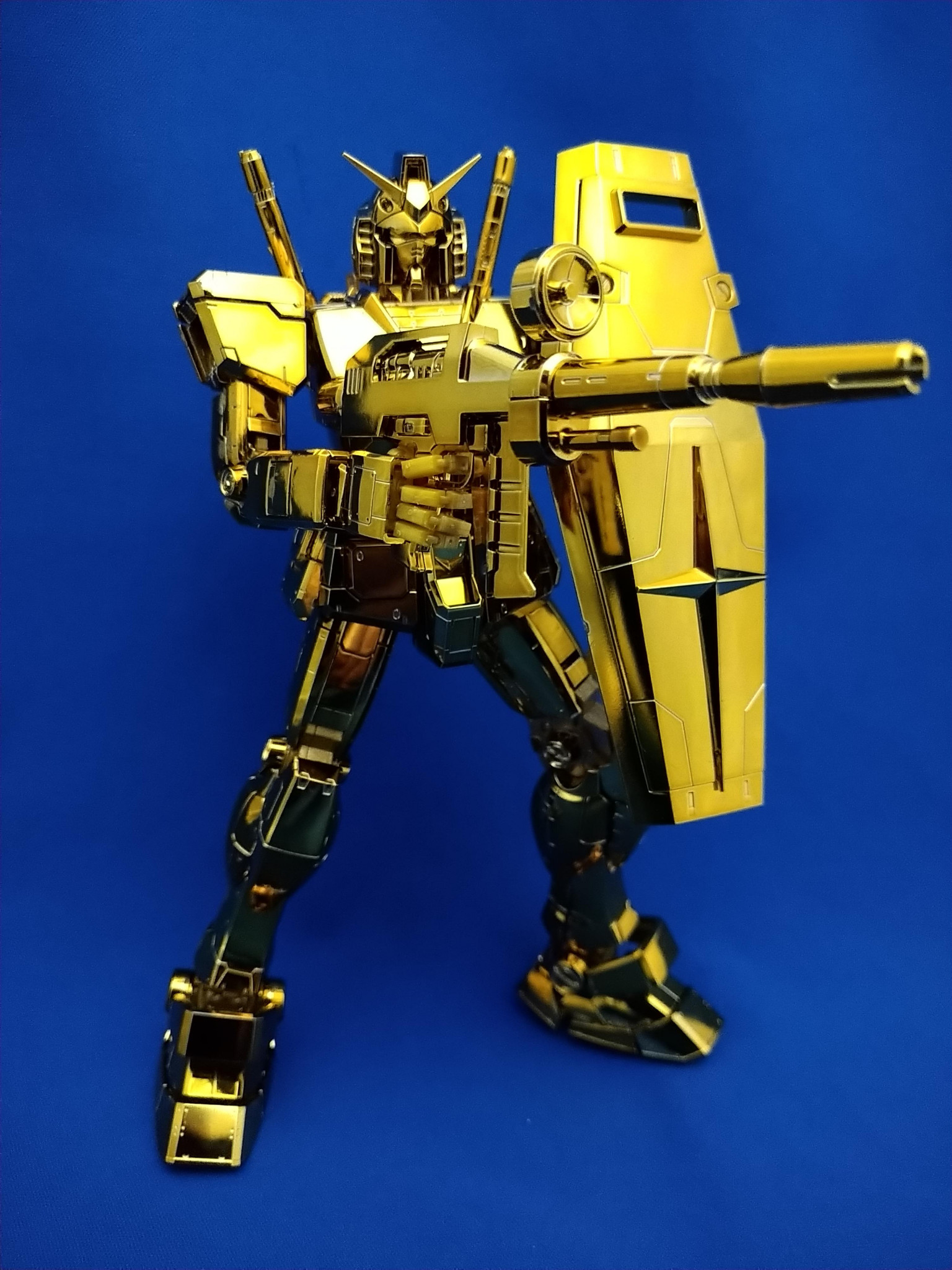 非売品 金のガンダムMGガンダム HG ガンダム ゴールドコーティング セット