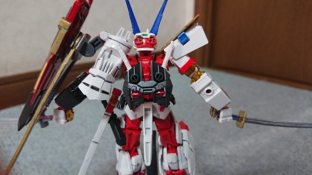 デフォルトのバックパックも良いもんです
塗ろうかな