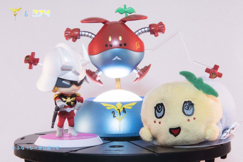 シャアとふなっしーとの３ショット