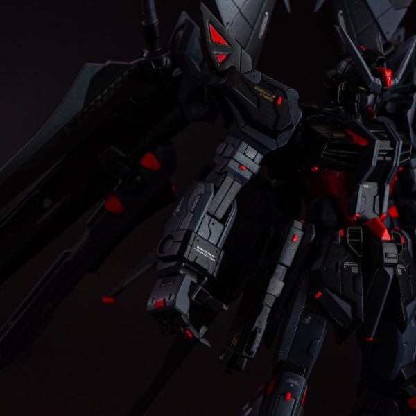 ストライクノワールガンダム