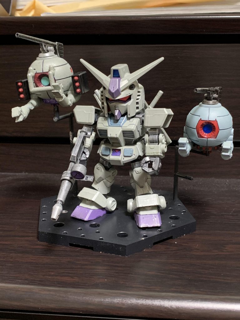 せっかくなのでスリーショット。
やはりジムも無いと寂しいですね。