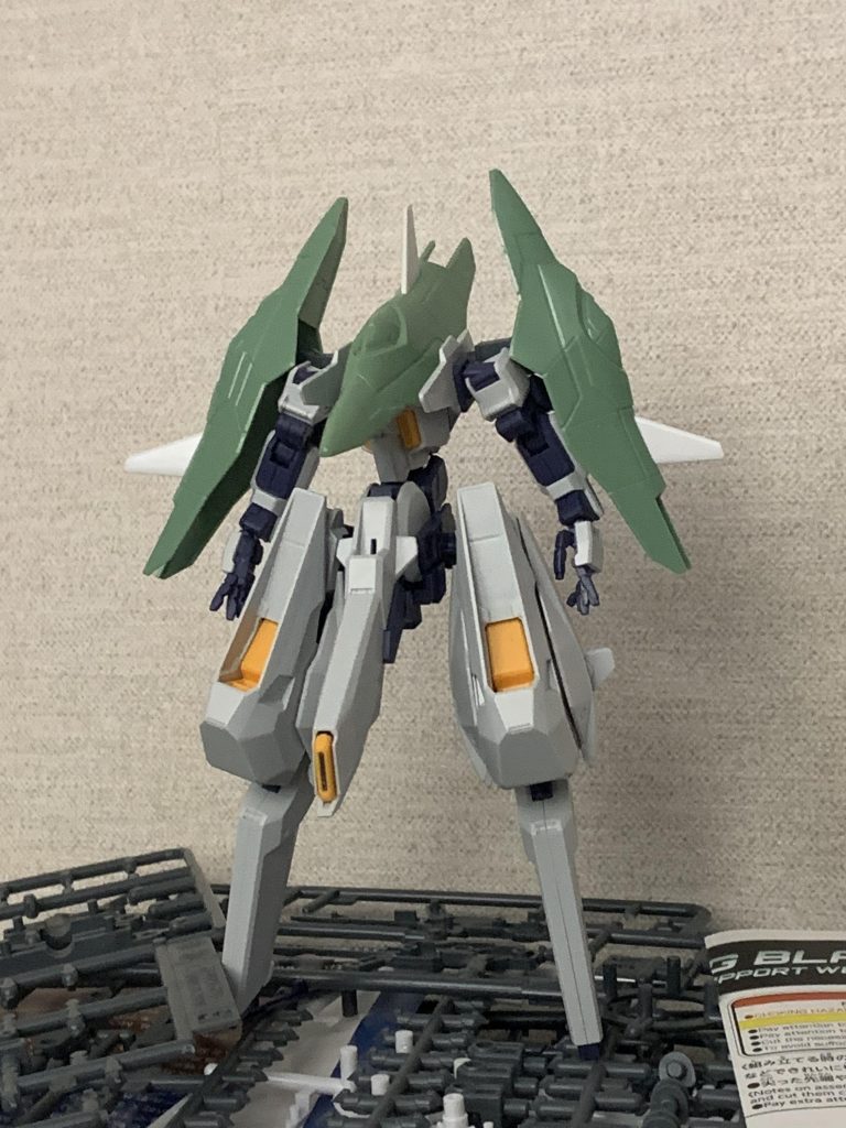 なる前の状態がこちら
ウーンドウォートとカオスのみのお手軽改造でした
一応差し替え無しで変形します