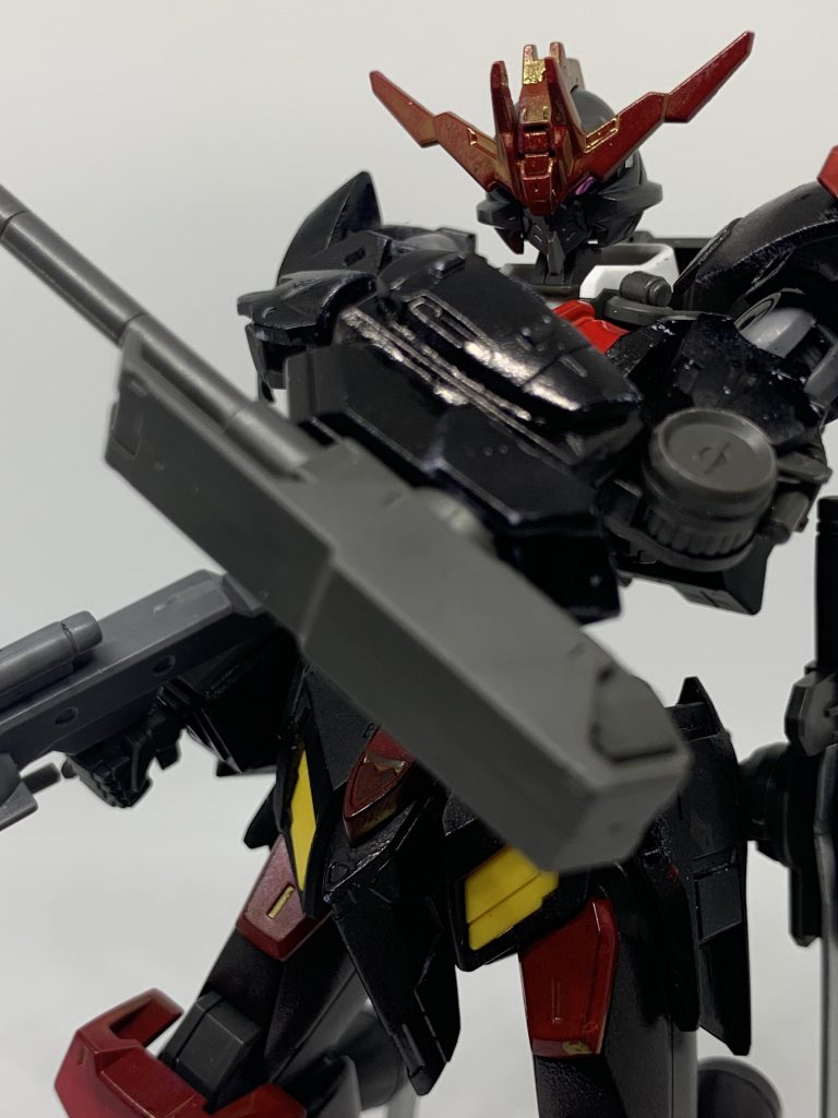 アクション1
基本的に腕部のアームライフルで牽制しつつ試験用ライフルで関節部分を破壊して対アルヒ用ソードでぶった斬るw