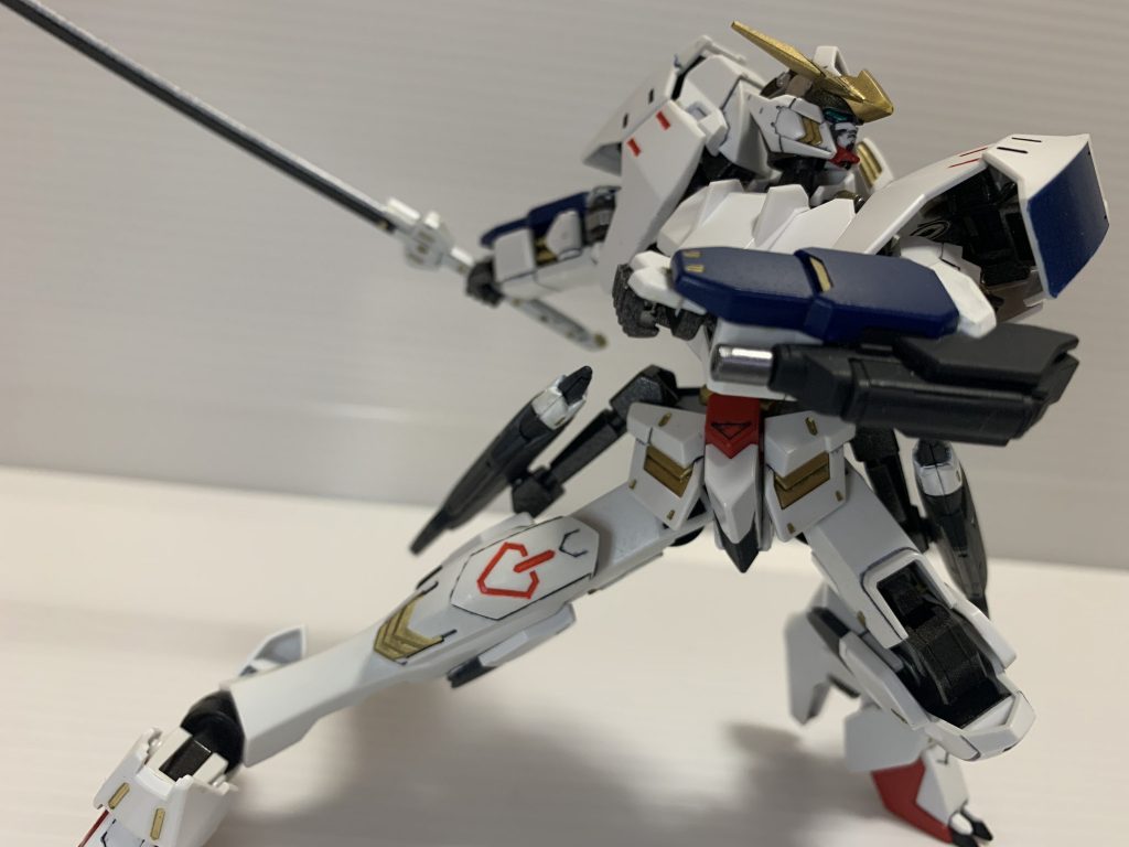 最終形態

「コッチの目」と「コッチの手」がダメになっちゃいます。

胸部に装甲を追加。