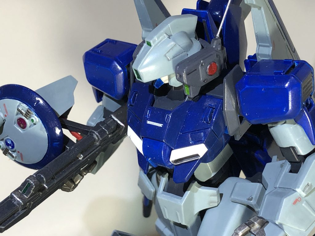 先程記載し忘れてましたが、頭部にはバルカンポットも追加しています。(固定です)