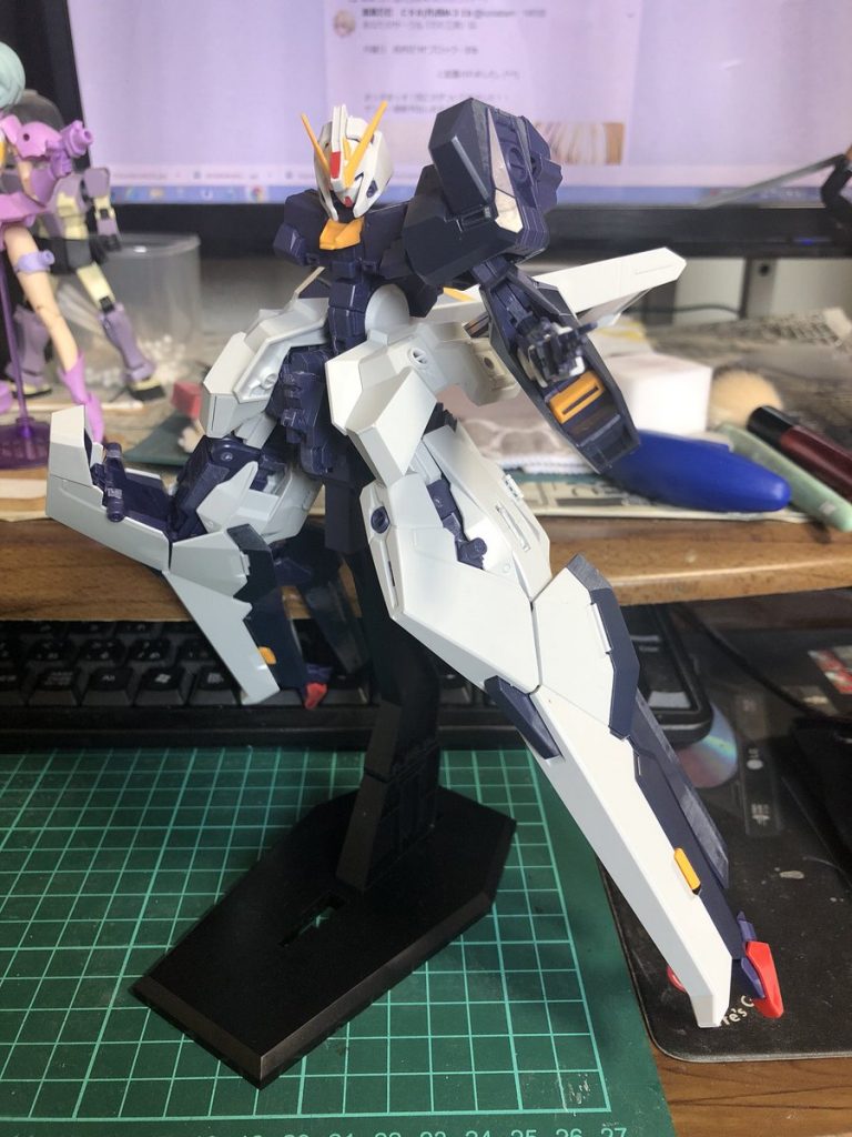 表面処理が3分の1くらい終わった時、本当はこれくらい動くのですが完成後は怖くて動かせません