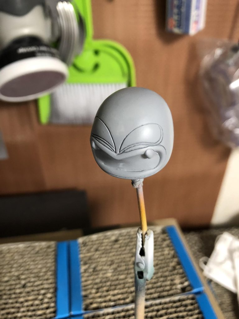 最初に入らない部分を全て削り素体レロを作るとこから始めました。