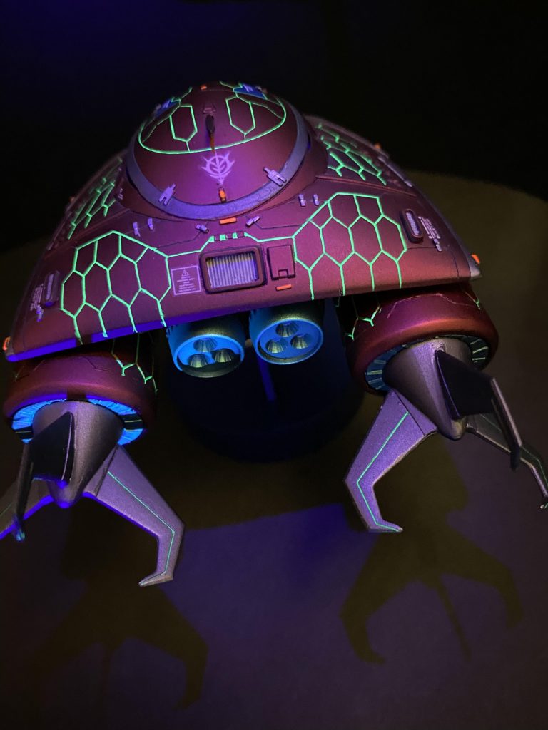 裏のアングルも