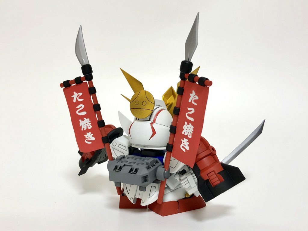 旗の文字はキットの説明書に付属するものを
マスキングして切り出し、それを元にプラ板で作った旗に塗装しています。