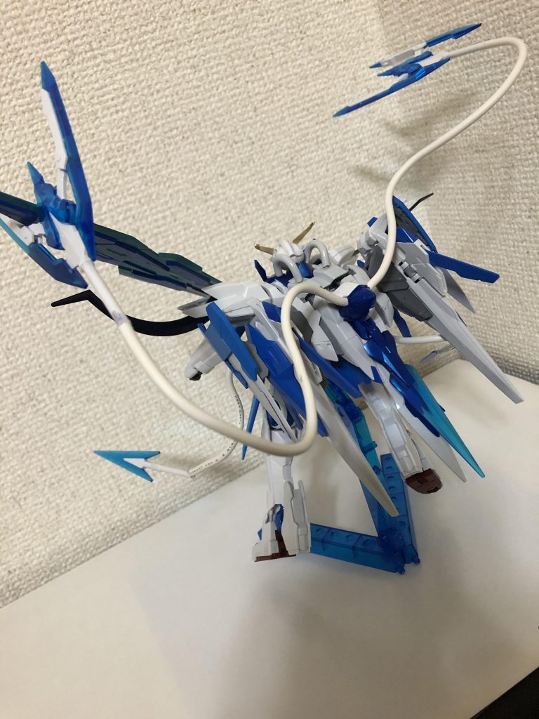 後ろ姿
オーライザー背後部分にGNドライブ搭載