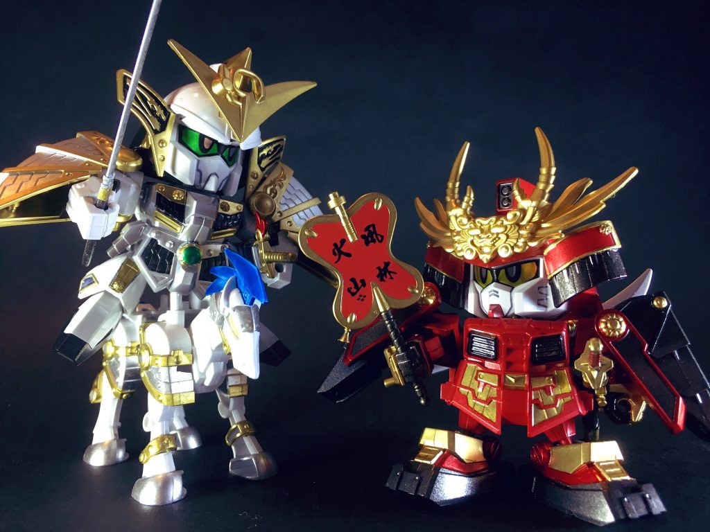 強敵・謙信と互角の闘争が長引くや戦略方針を転換。外交政略の巧緻で関東北条🆚上杉間を膠着させ、自軍は一転！東海方面🌊への侵掠を開始した。
怒涛の勢威で若き[徳川次郎三郎家康](https://gumpla.jp/sd/402931)を破り、畿内の[織田弾正忠信長](https://gumpla.jp/sd/392182)を打倒すべく上洛の大兵を挙げて天下覇権🗾に王手を掛けるが、この時にして病に倒れ、陣中にて急逝した。