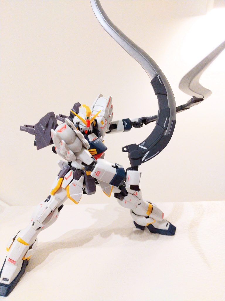 カトキ氏のアレンジにより、ヒートショーテルはとんでもない大きさになりました。画角に入りません笑
ちょっと画質が荒くてすみません。