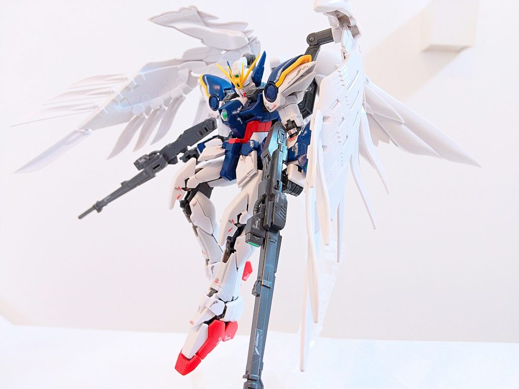 以上。ウイングゼロ EW でした。羽の表現付けが楽しくいつまでも遊べる良キットです。
