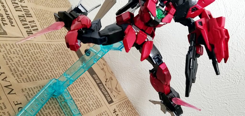 レッグエッジ
ジュピターヴのマルチコンテナビットのビーム刃発生機構を脚に移植した近接兵装