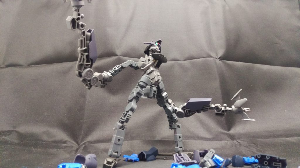 亡者はその行動にの理由さえ忘れ、全てを破壊し奪い取る。

グレイズモージャは「残滓」と呼ばれた彼らのほんの一部に過ぎない。