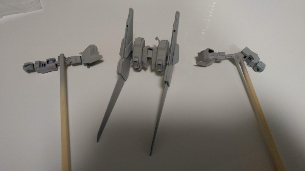 サフ吹き後
下半身も同じ容量でサフ吹きしています。
おまけ