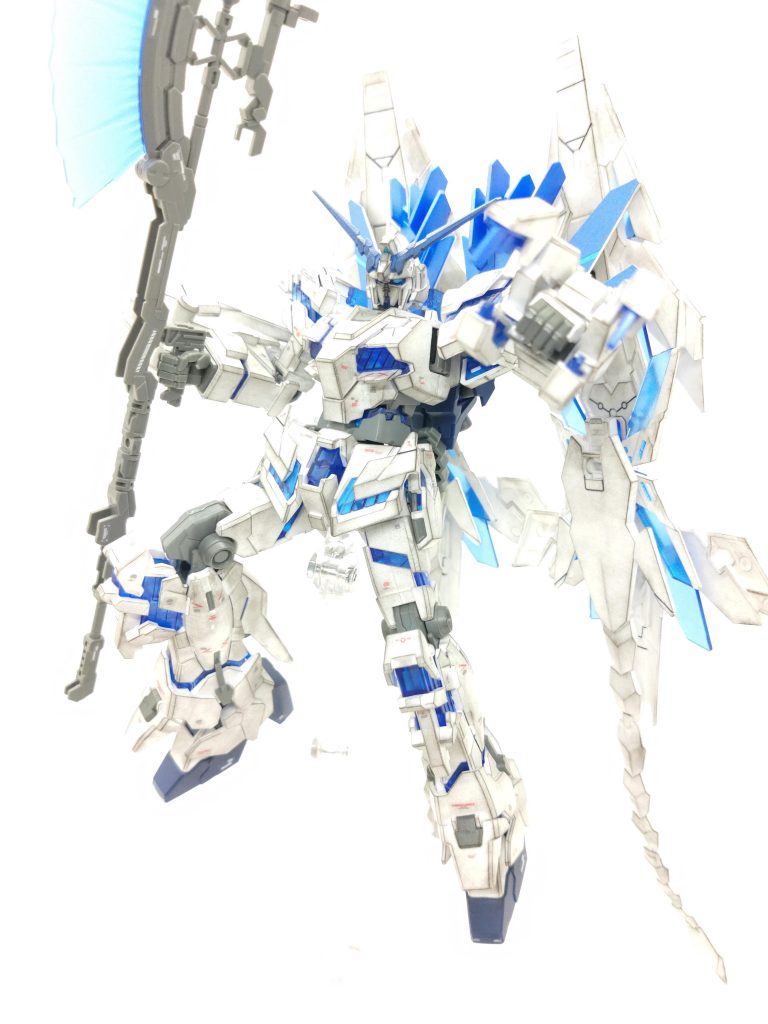 ユニコーンガンダム ペルフェクティビリティ(デストロイモード)–3枚目/制作者：かえる