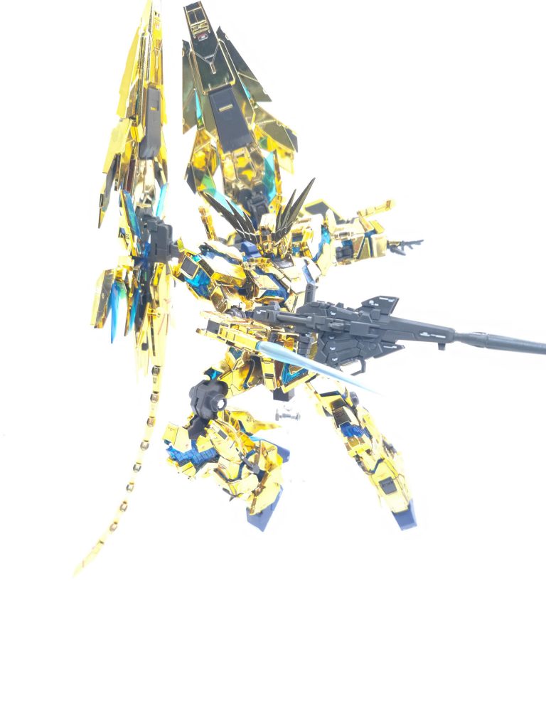 ユニコーンガンダム3号機フェネクス(ナラティブVer)–3枚目/制作者：かえる