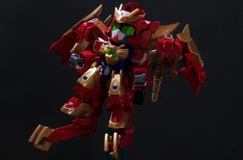 竜装!
装着途中をイメージした1枚です。
アヴァランチレックスバスターは分離してヴァルキランダー本体に装着可能。