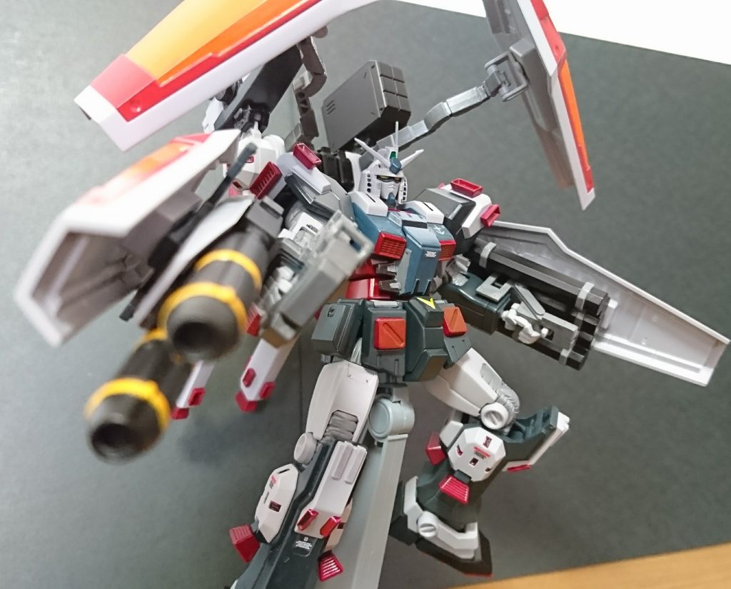 ・ライフル構えポーズ