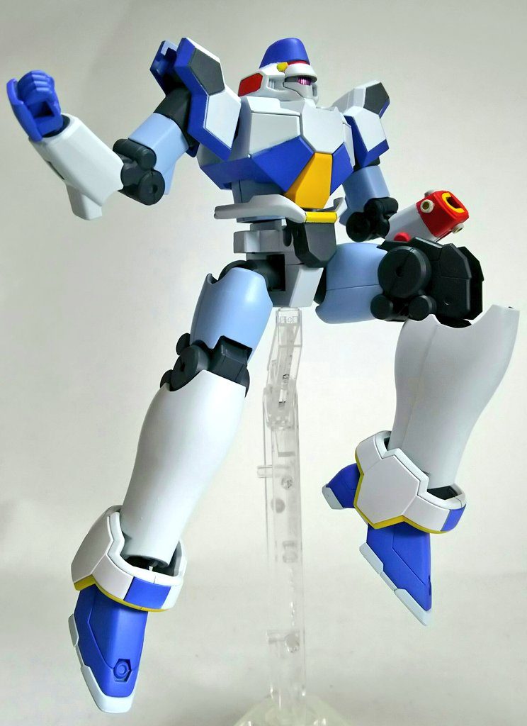 適当にポージングを。