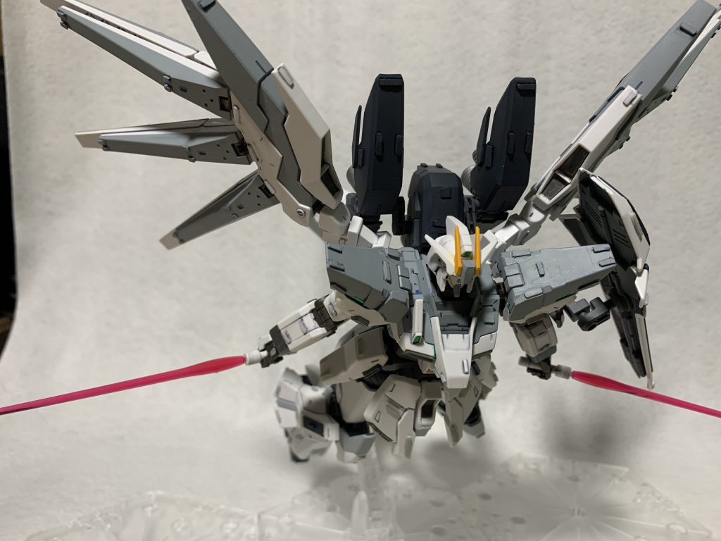 蝶のように舞い蜂のように刺す、超高機動力でフリーダムのようにヒットアンドアウェイです。