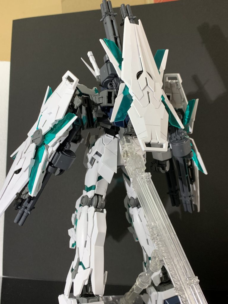 3基装備するとこんな感じ。