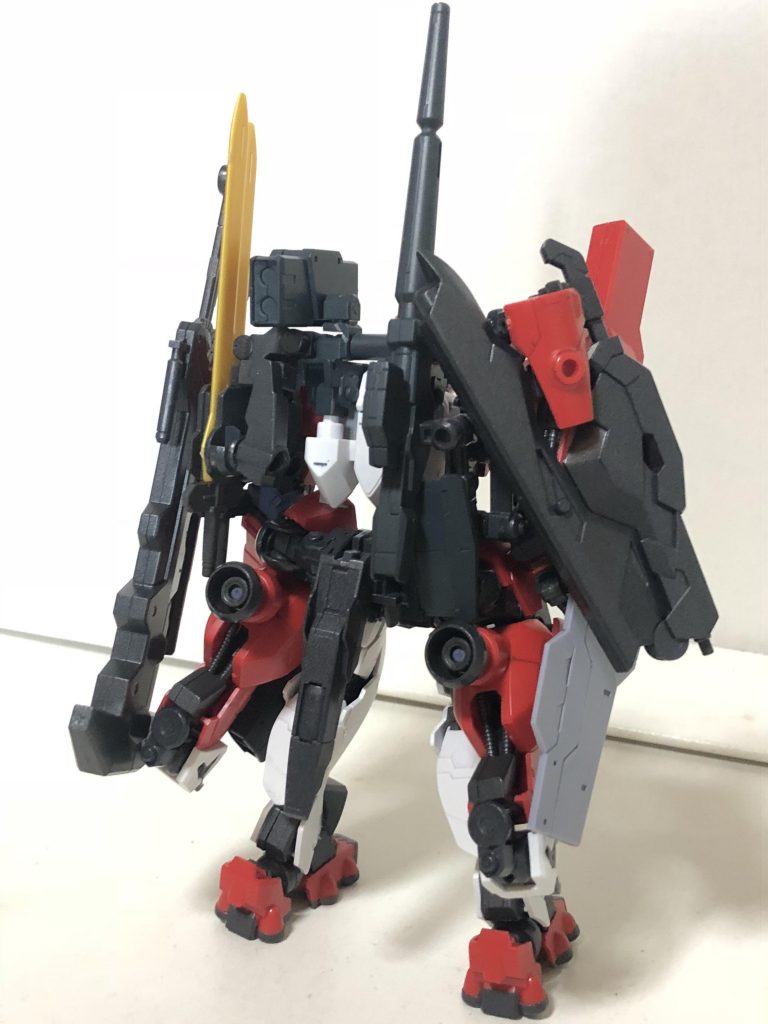 こんだけ重武装でスラスター類が
アスタロトオリジンの脚部部分のみって…
いやきっとすげぇ大出力なんだきっと