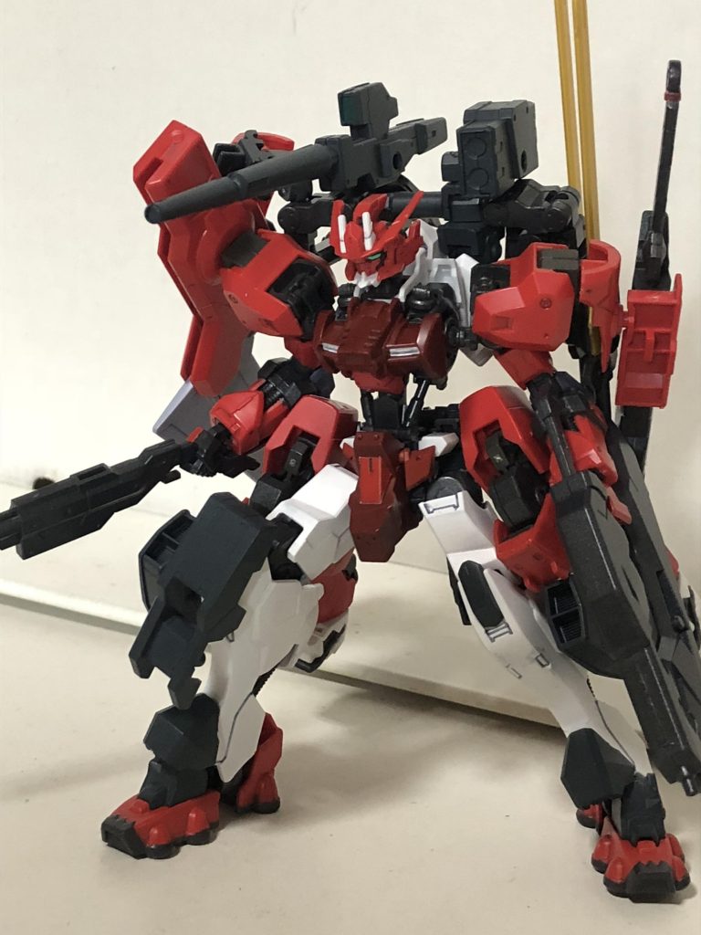 ライフル砲&2連ロケット&ショットガン
多分撃つとき足が止まる。