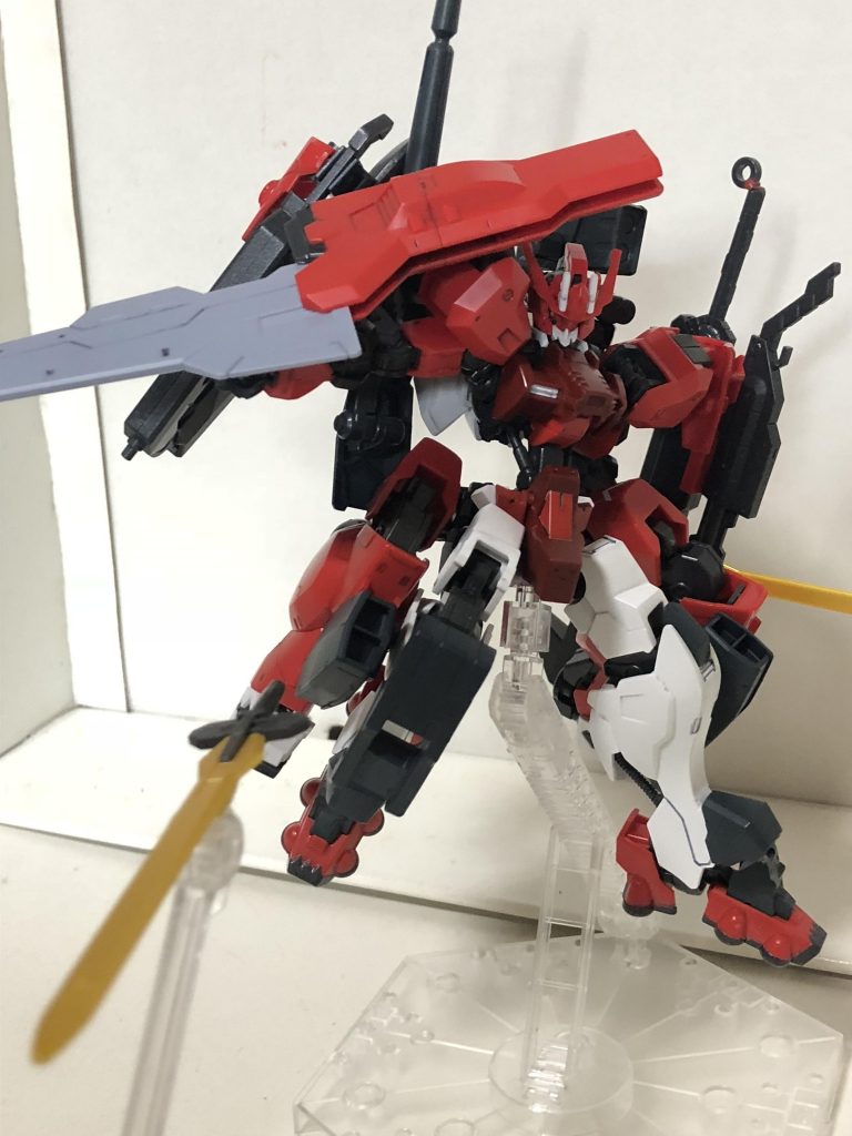 双剣
サブ射で投げる。スタン効果あり。