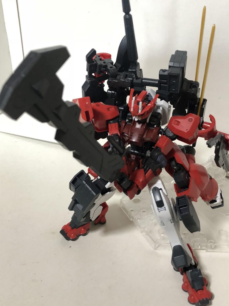 スレッジハンマー
単発火力が高いのでコンボに組み込むと火力が一回り伸びる。