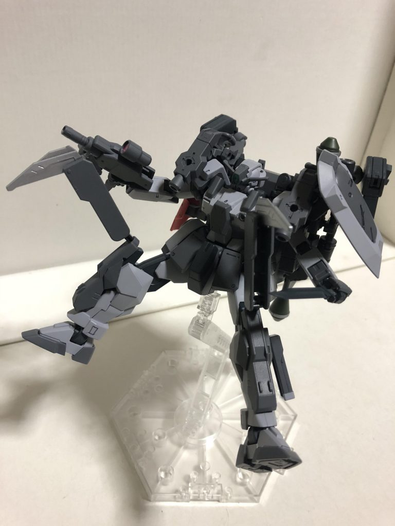 シザークロウ展開状態。