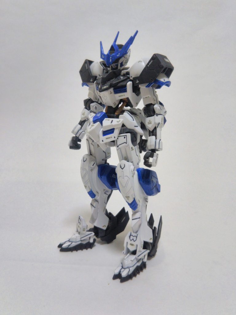 ガンダム ラウム–2枚目/制作者：KOU