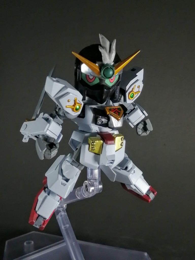 軽装タイプ。
紅武者のバイザーを改造してシュバルツ的なパーツを作ったのが結構ハマって大満足。