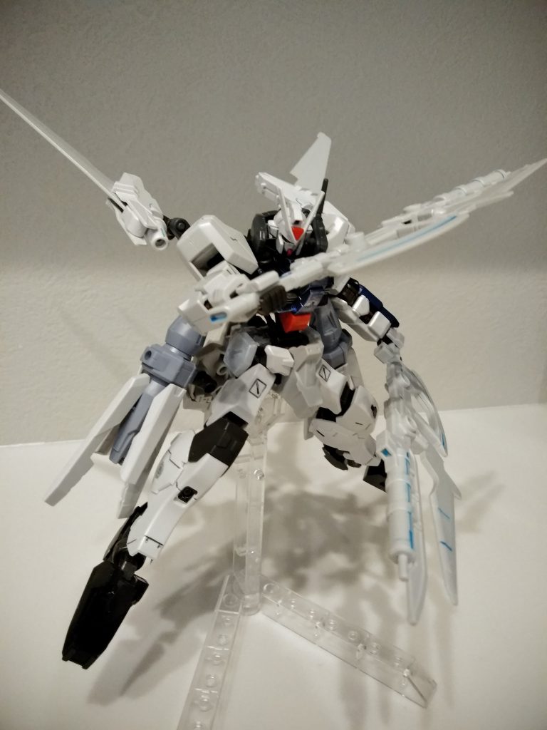 スラッシュセイバー
セイバーユニットによる複合大剣