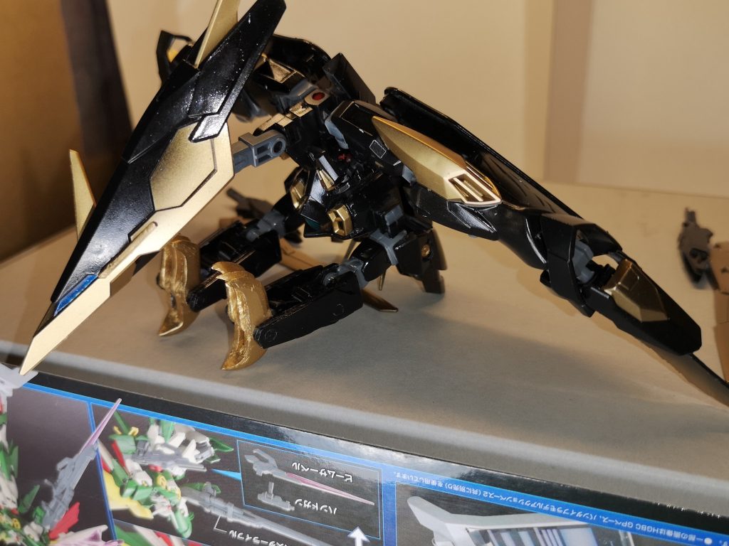 ⑥足を180度開脚させて回転
⑦踵と外脹脛の羽を回転