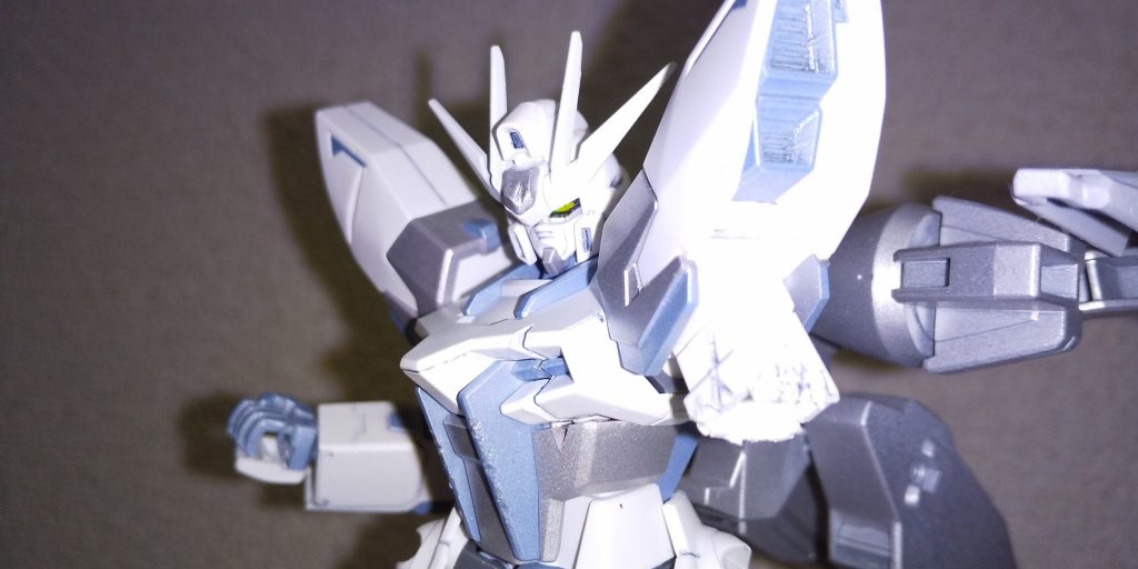 セイ・サイド。カメラアイはそのまま残ってます。