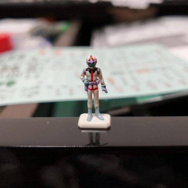 MG 1/100　アムロ・レイ　フィギュア