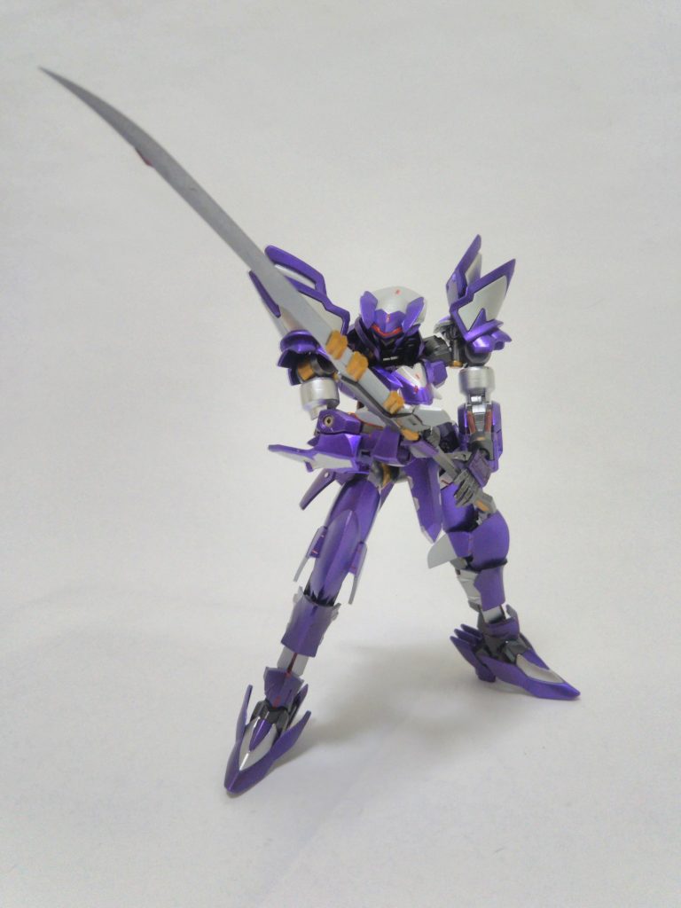 *ヴァルキュリアロングサーベル*
ブリュンヒルデ用に開発されたサーベル型の近接武装