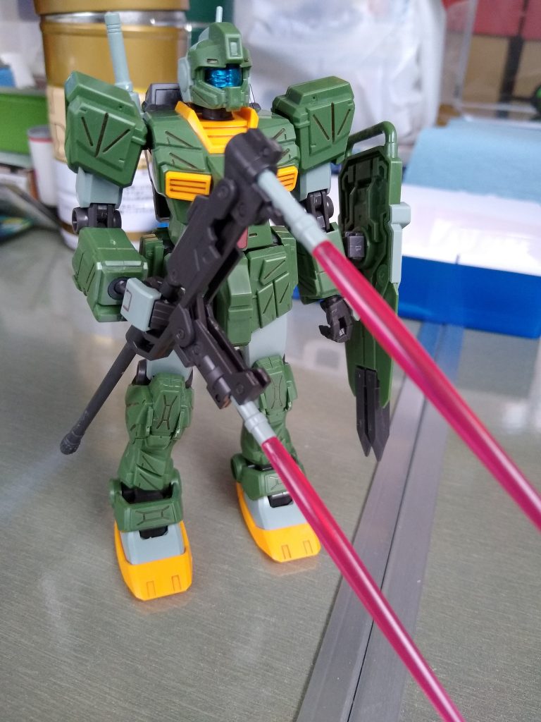 差し色のイエローが良い感じですね。