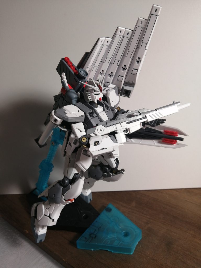 テストパイロット「RX-93、出る」