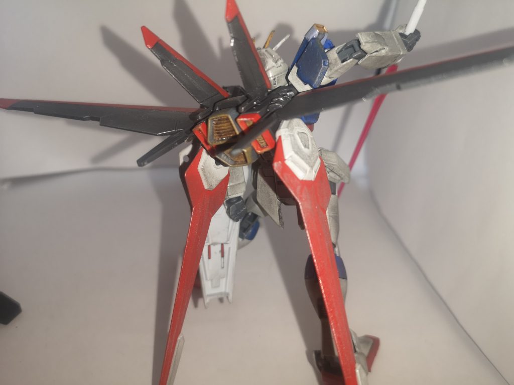 羽だけはしっかりと塗装しました